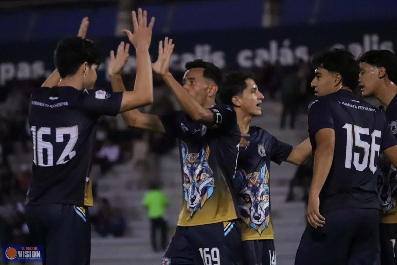 Los Zorros ganan, gustan, golean y se despiden del 2024