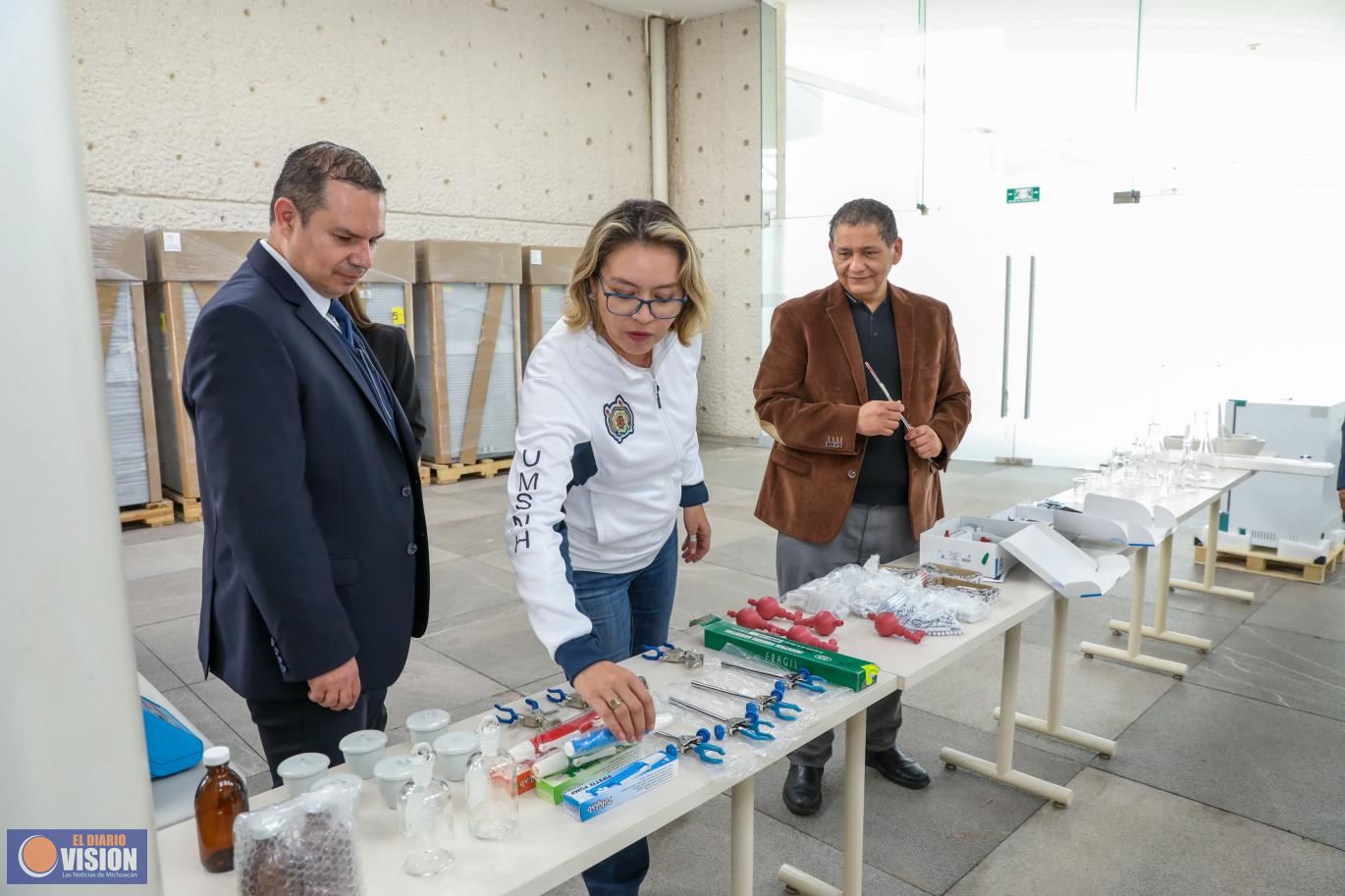 Con una inversión de alrededor de siete millones de pesos, la UMSNH equipa laboratorios
