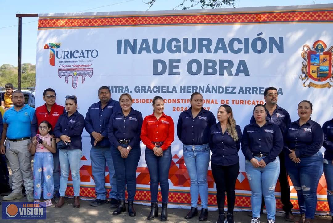 Graciela Hernández Arreola inauguró segunda etapa del camino Puruarán a la comunidad del Pinzán