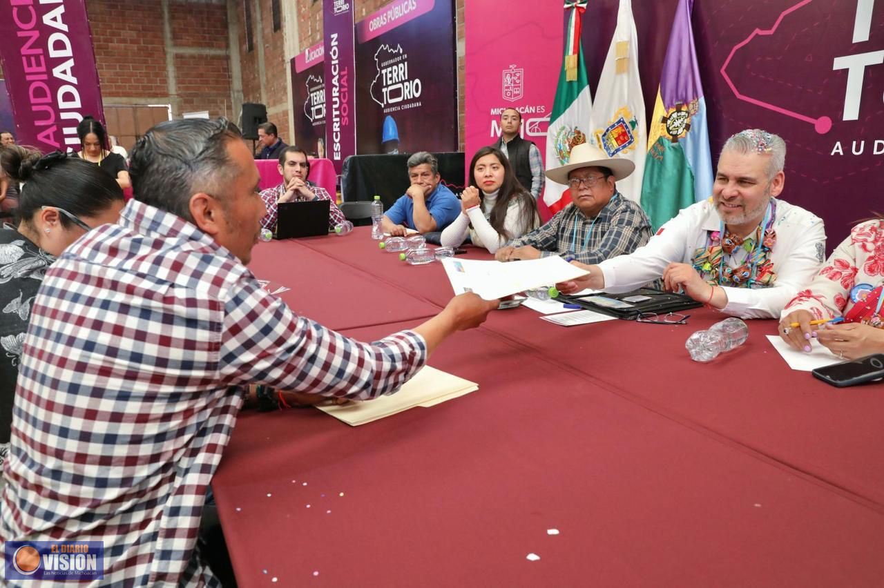 Gobernador en Territorio llegó a la comunidad indígena de Santa Fe de la Laguna