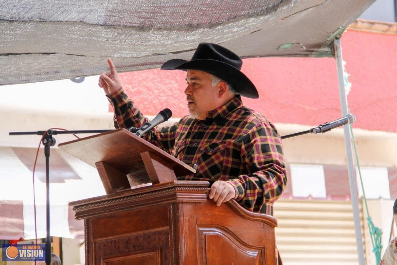 Audiencias ciudadanas de Bedolla, ejemplo de humanismo mexicano: Jesús Mora