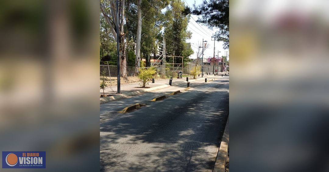 Ayuntamiento de Morelia realiza acciones de mantenimiento y embellecimiento urbano al poniente