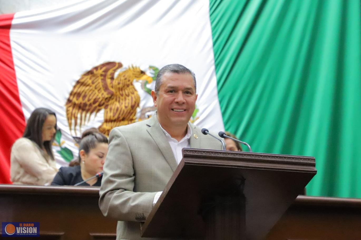 Barragán propone reforma para evitar saqueo de bienes municipales