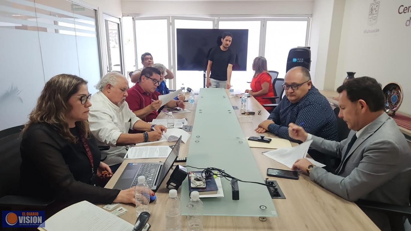Trabajadores administrativos de la UMSNH recibirán pago retroactivo de incremento salarial 2025