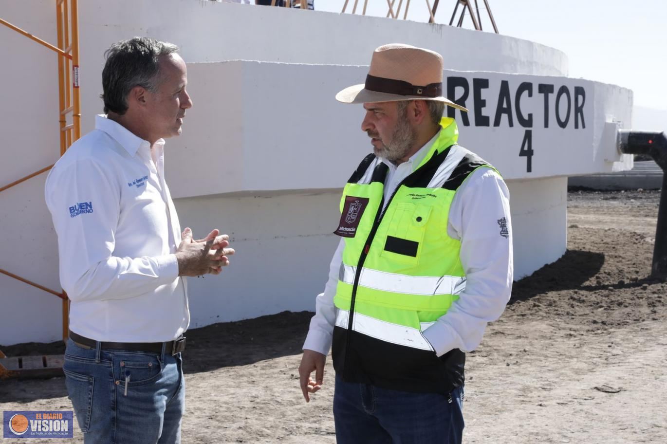 Más agua limpia con rehabilitación y construcción de 13 plantas de tratamiento: Bedolla