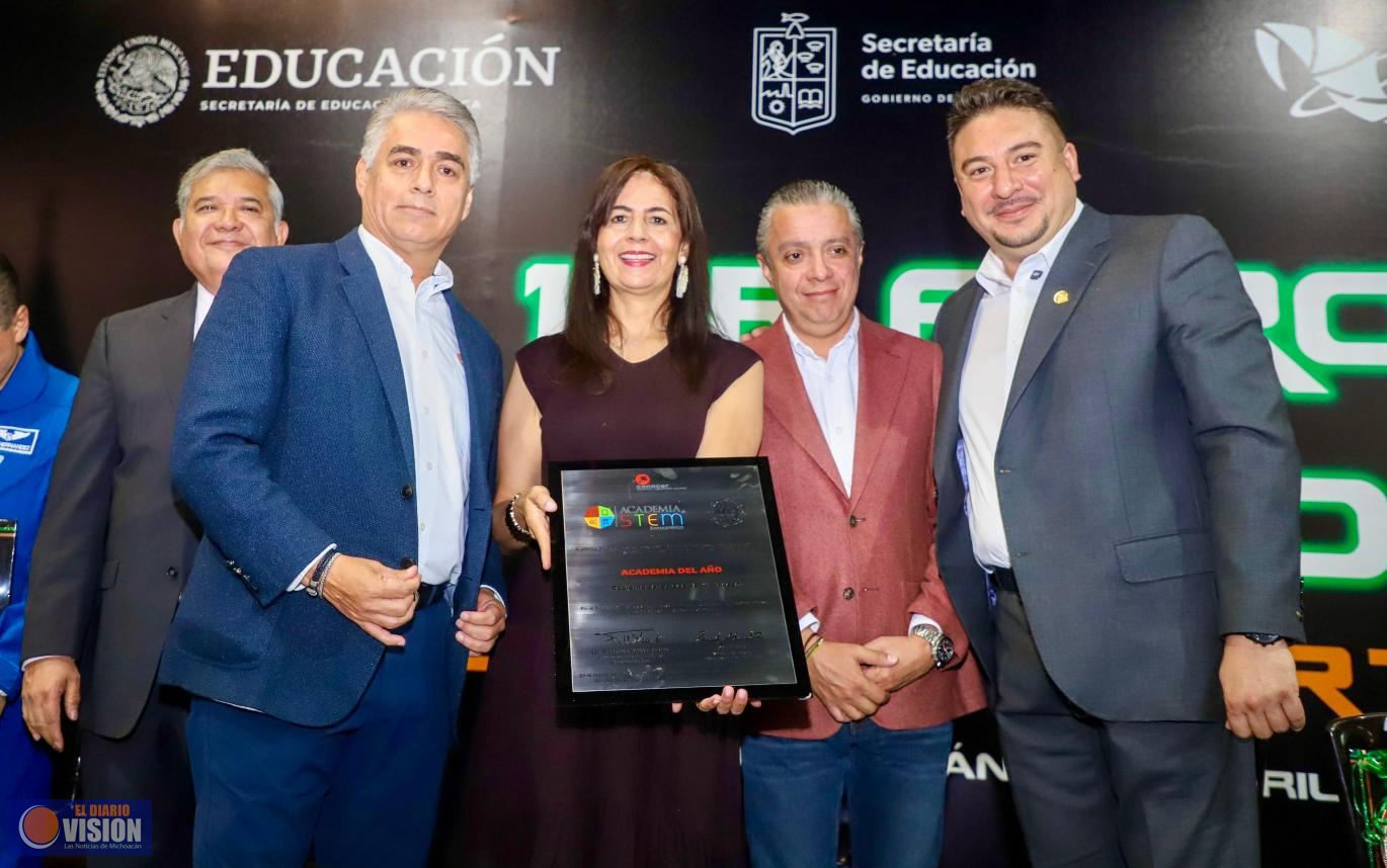 Michoacán recibe reconocimiento Academia del Año: SEE