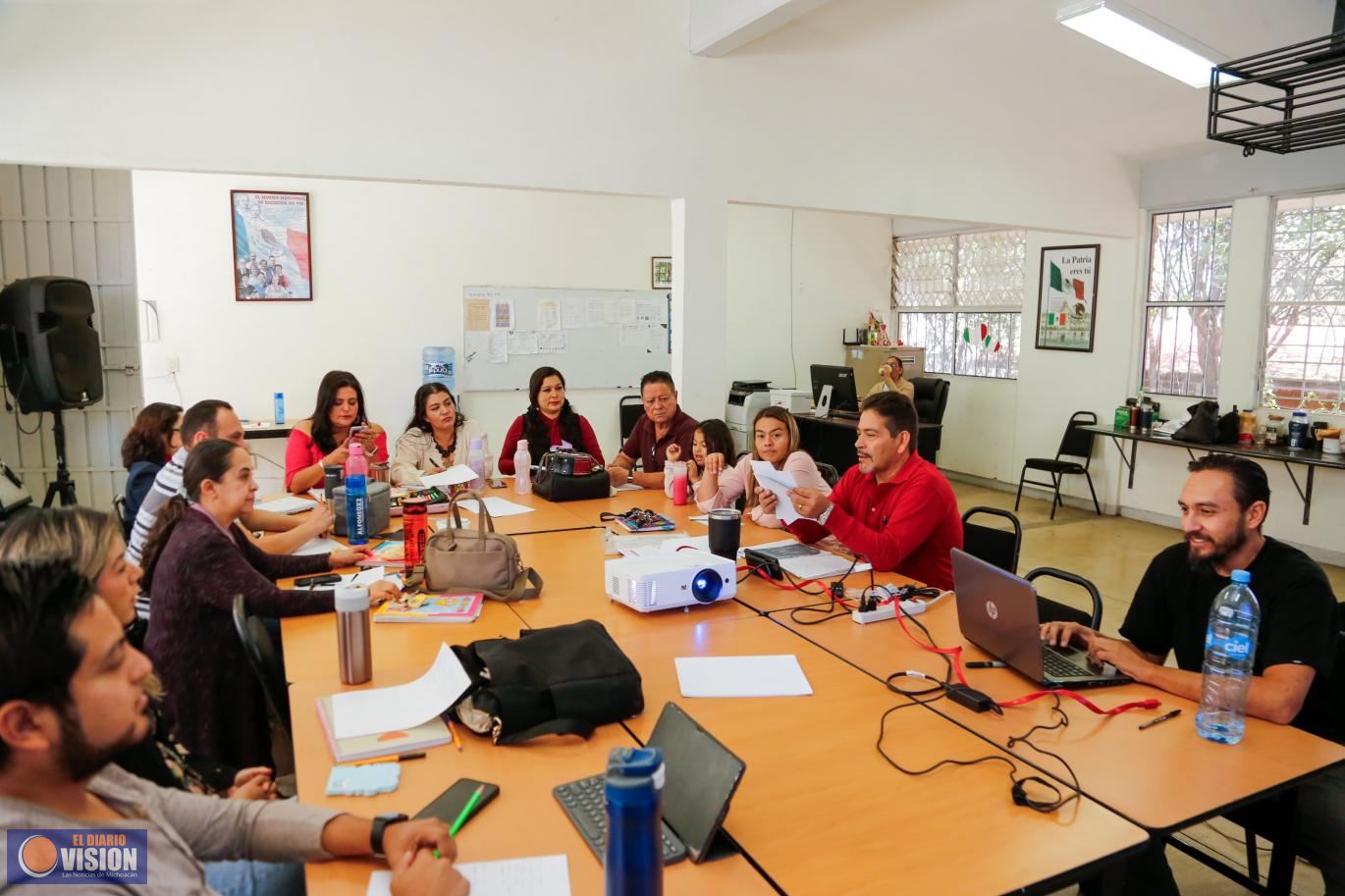 Formación continua llegó a más de 14 mil docentes el último año: SEE