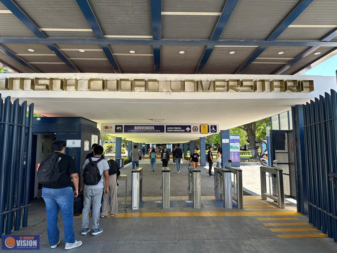 UMSNH entregó cheques a dependencias para pago retroactivo de incremento salarial a docentes