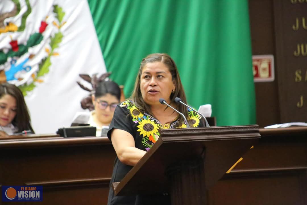En el Bajio Michoacano, pródigo en atractivos : Belinda Iturbide 