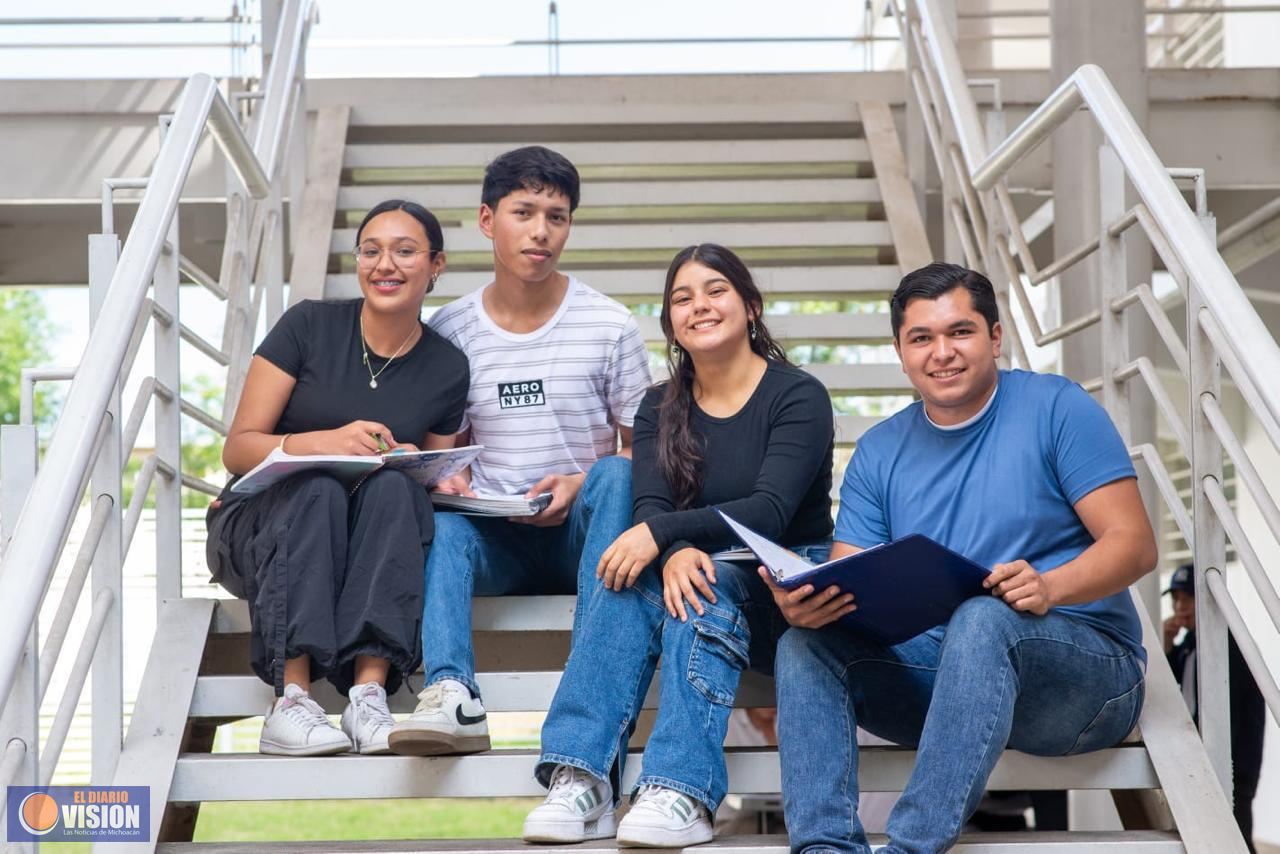 ¡Atención aspirantes a la UMSNH!, Convocatoria de Nuevo Ingreso abierta en periodo vacacional