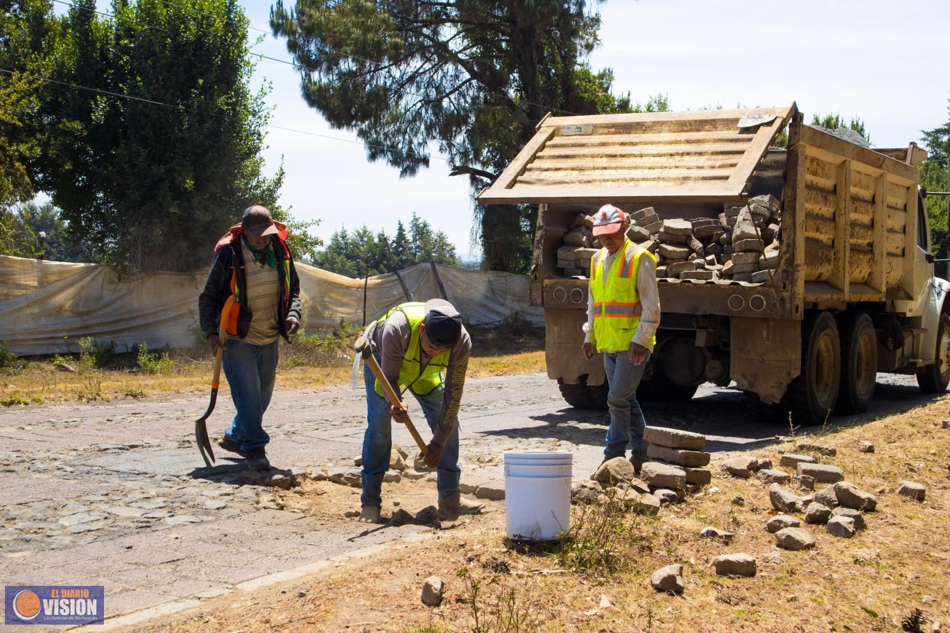 Mejoras a la Calzada de Zirahuén: Compromiso con la movilidad y bienestar de la ciudadanía
