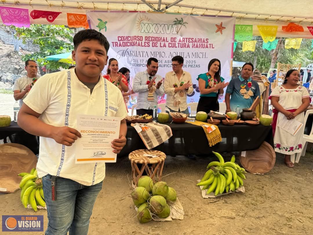 Premian las mejores piezas del Concurso  la Cultura Náhuatl