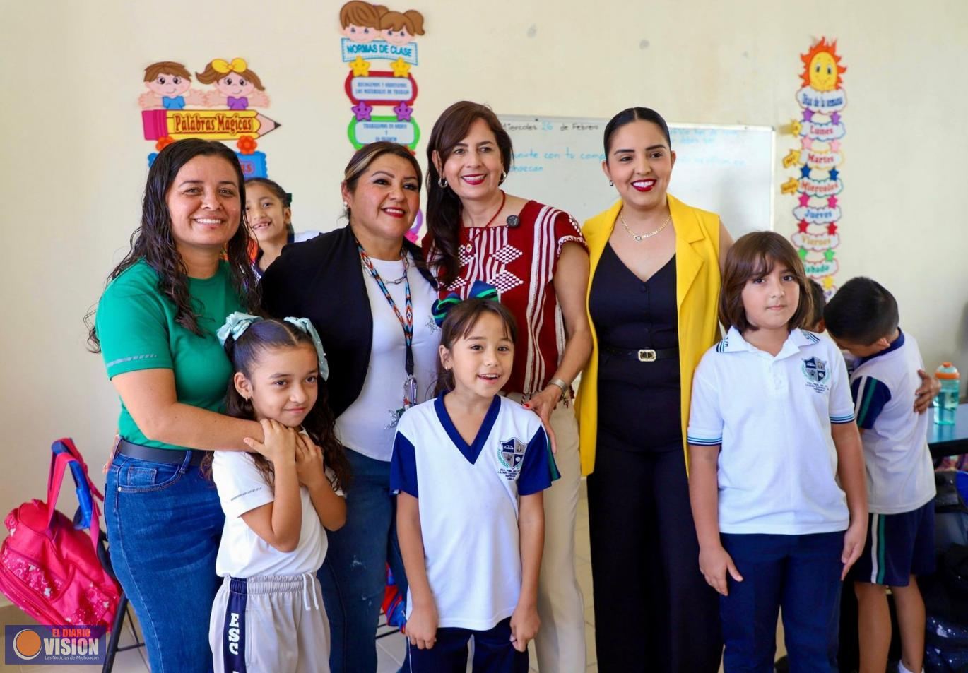 ¡Adiós vacaciones! Más de 900 mil alumnos regresan este lunes a clase