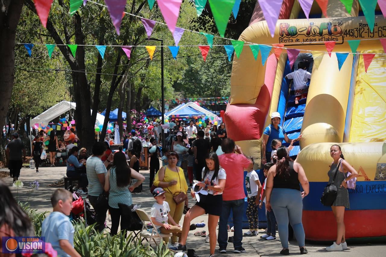 Feria de la Niñez del DIF Morelia llegó al Boule, colonia Leandro Valle y Vicente Lombardo