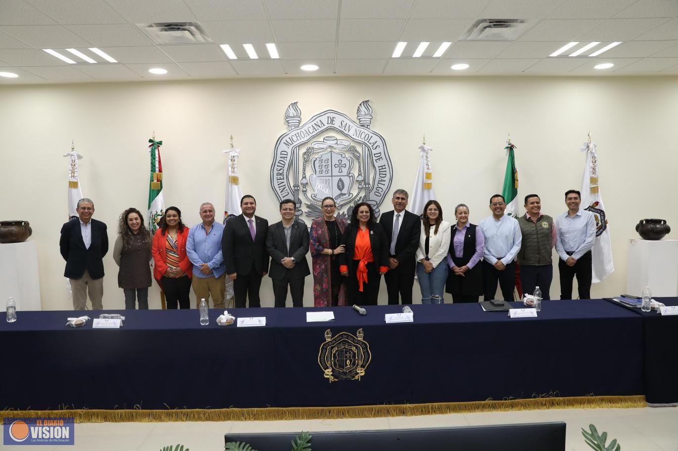 Red Juntos por Michoacán recibe donación de Fuente Digital Braille Espejo en beneficio de alumnos 