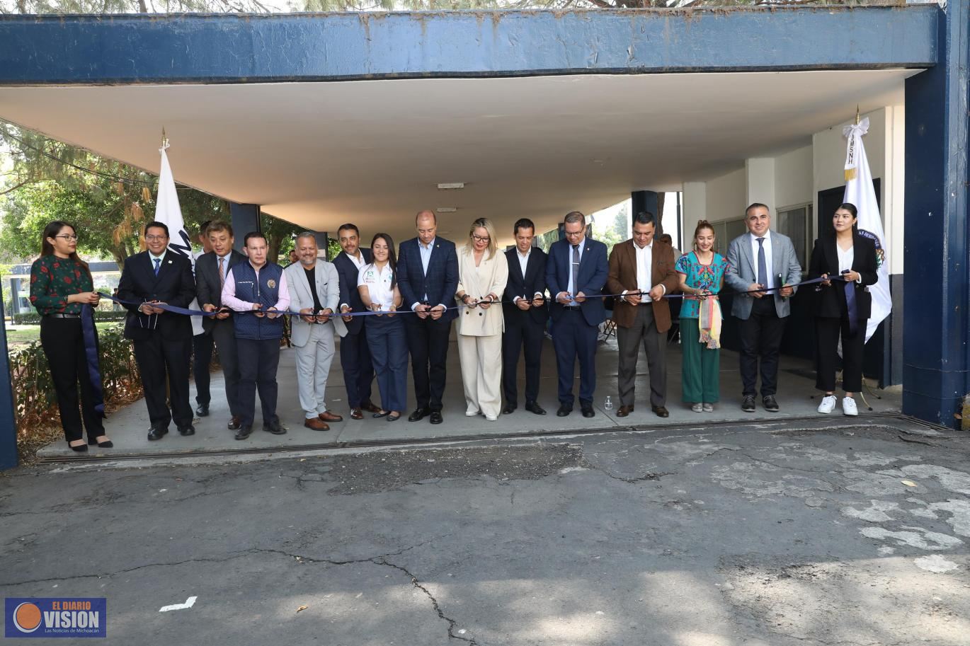 Yarabí Ávila inaugura Feria de Empleo dirigida a estudiantes nicolaitas