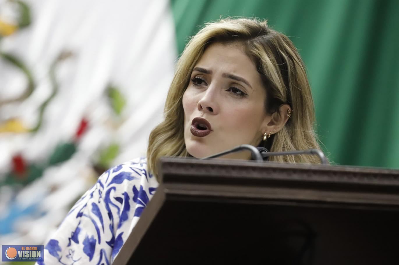 Exhorta Brissa Arroyo a impartir educación de calidad en todos los niveles