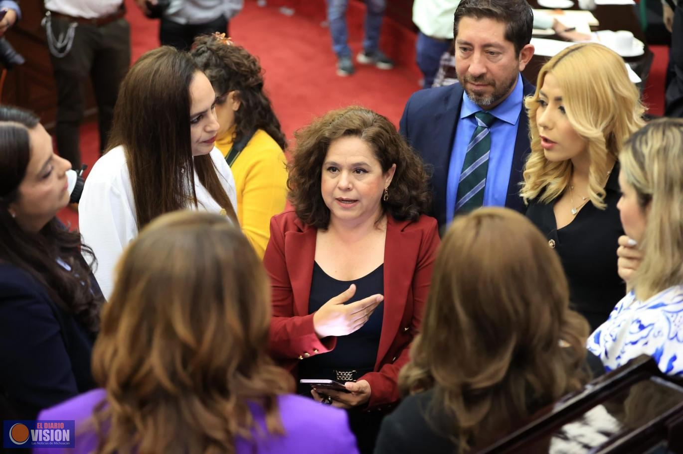 Desde el Congreso abonamos a la construcción de paz: Melba Albavera