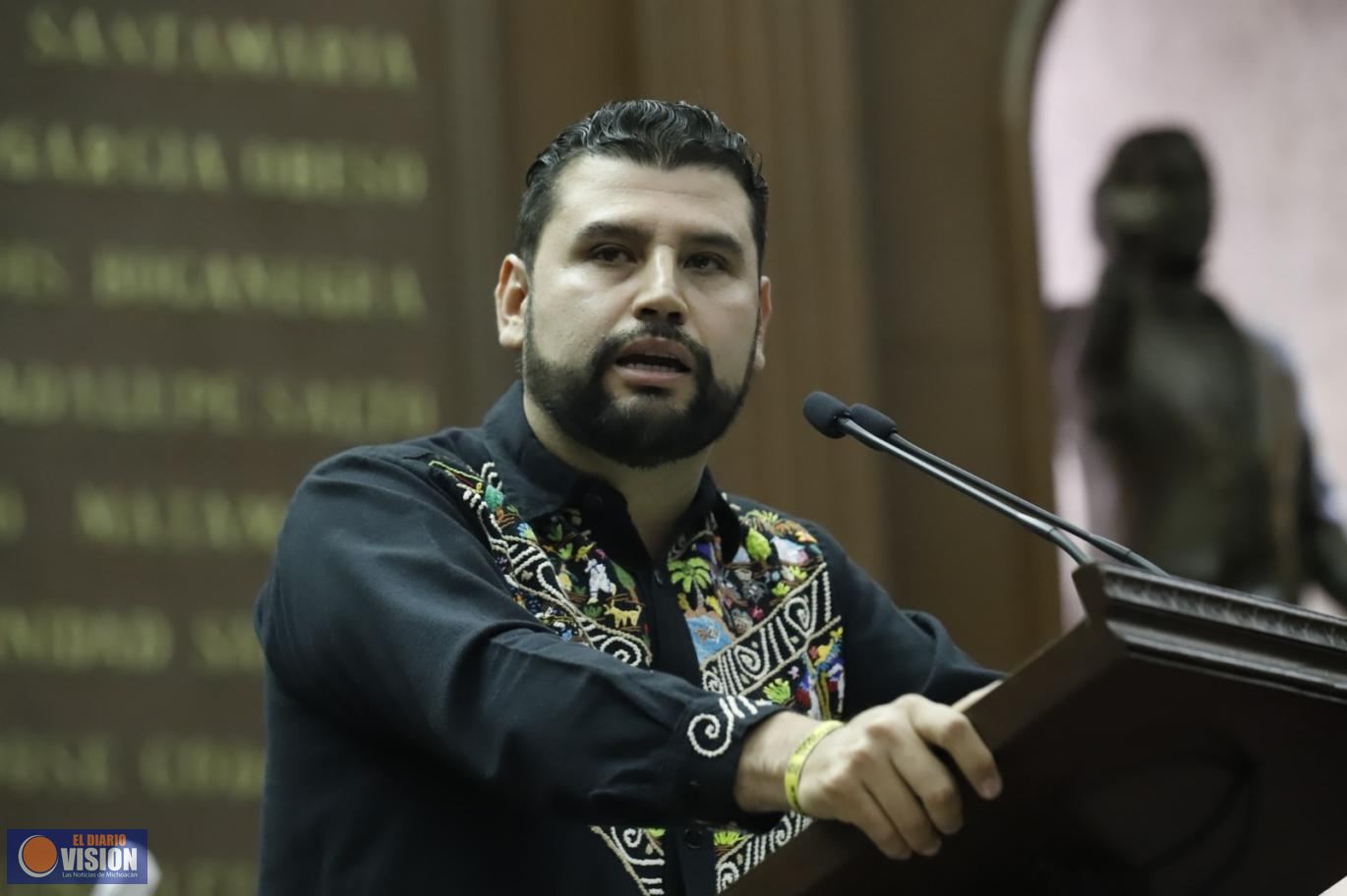 Octavio Ocampo propone contacto con Embajada de EU para buscar frenar impuesto a remesas