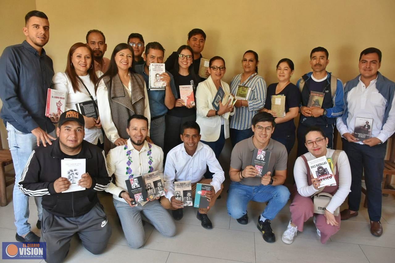 Escuelas de todo Michoacán abren sus puertas al plan de fomento a la lectura: SEE