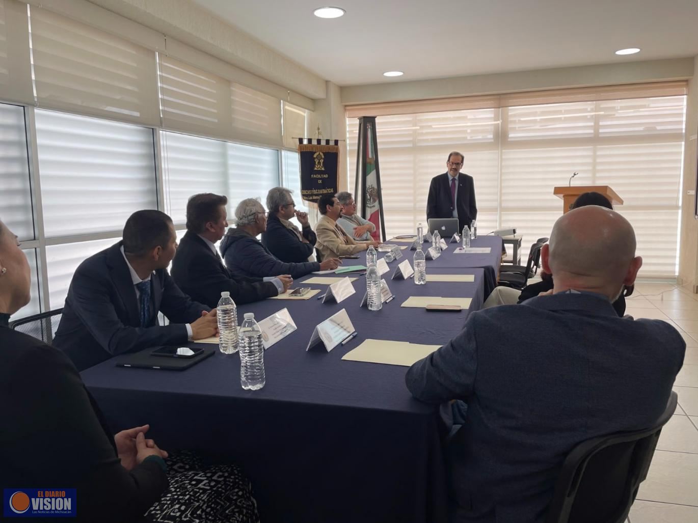 Licenciatura en Ciencias Físico Matemáticas de la UMSNH, busca refrendar su calidad educativa