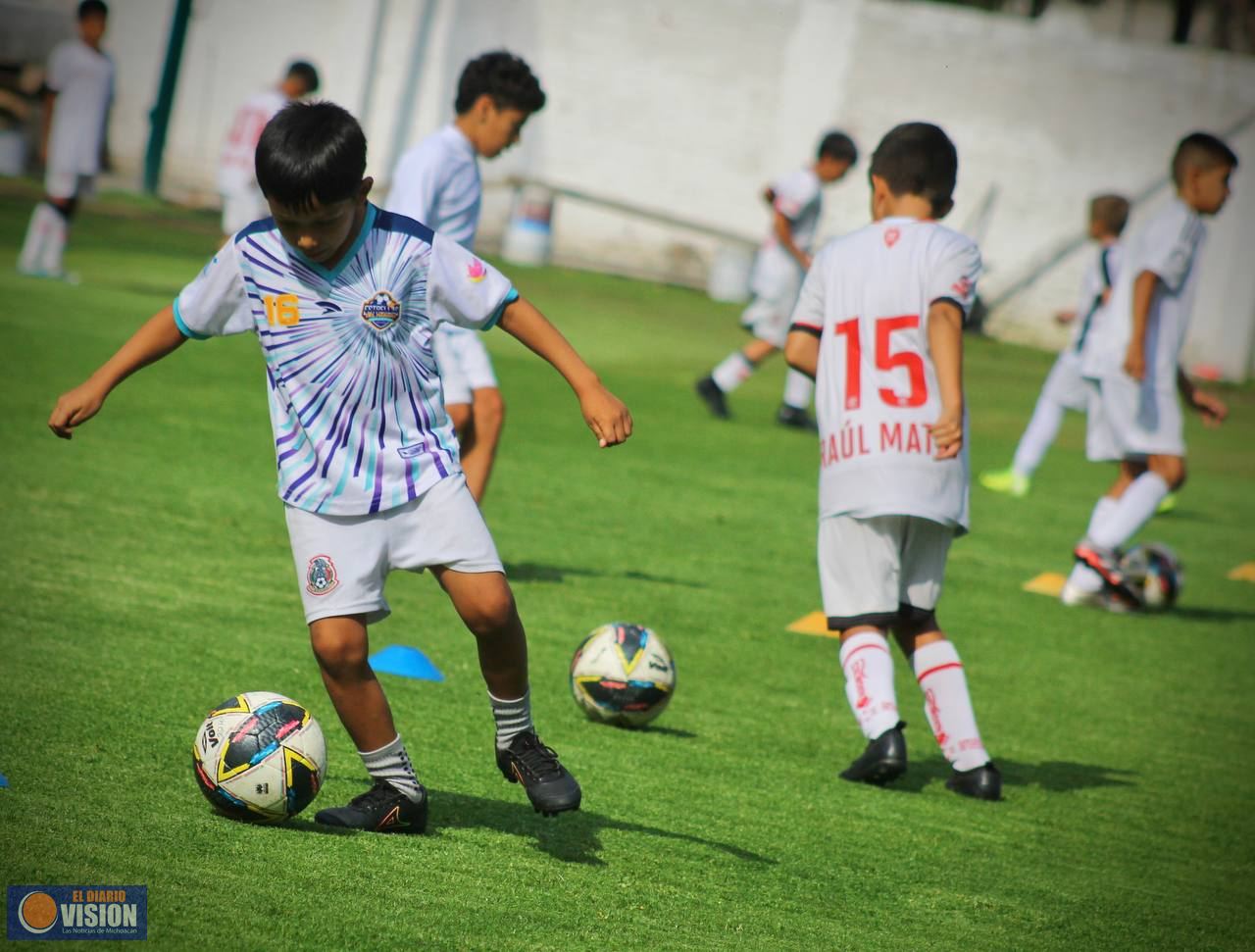 Estrellas del Mañana’ del DIF Morelia participan en visorías del Club Toluca