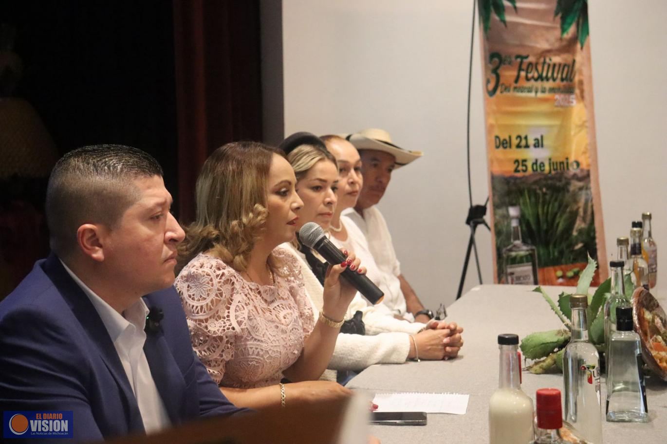 Turicato está de fiesta, celebrará aniversario y Festival del Mezcal y la Enchilada