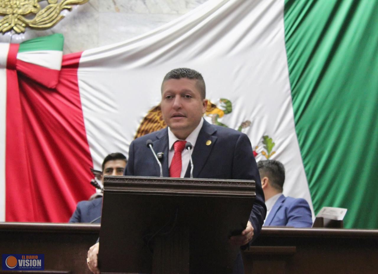 Presenta Vicente Gómez iniciativa para accesibilidad de personas con discapacidad