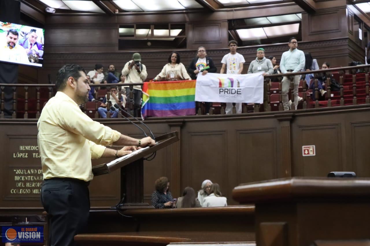 Propone Octavio Ocampo que partidos políticos destinen 2% de sus recursos para comunidad LGBTTTIAQ+