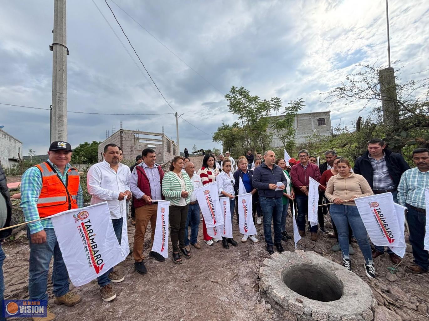 Gobierno de Tarímbaro arranca pavimentación en “El Arquito”