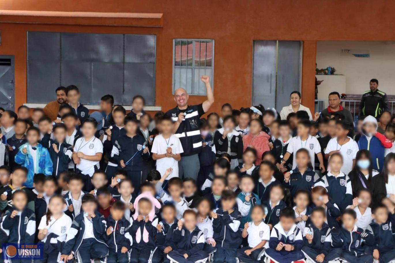 Adolfo Torres promueve cultura ambiental en escuelas de Morelia, con programa 