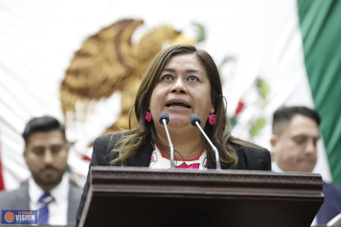 Belinda Iturbide propone conmemorar a Cuca García cada 17 de octubre