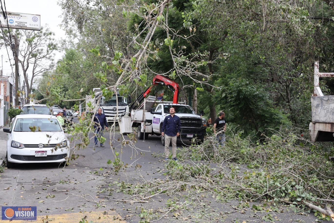 Brigadas de la Secretaría de Servicios Públicos intervienen el Río Chiquito