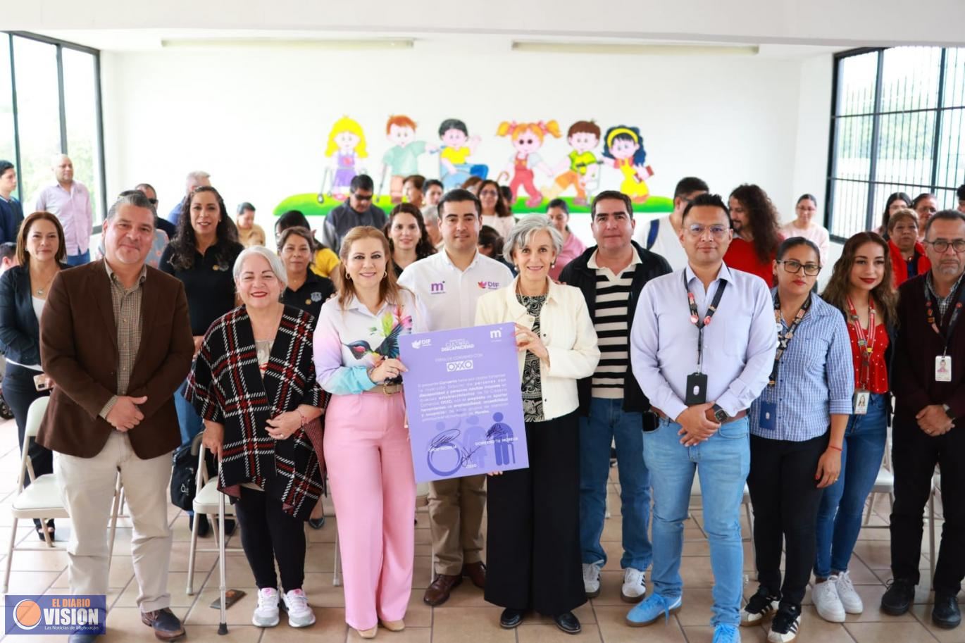 DIF Morelia y OXXO impulsan la inclusión laboral de personas con discapacidad y adultos mayores