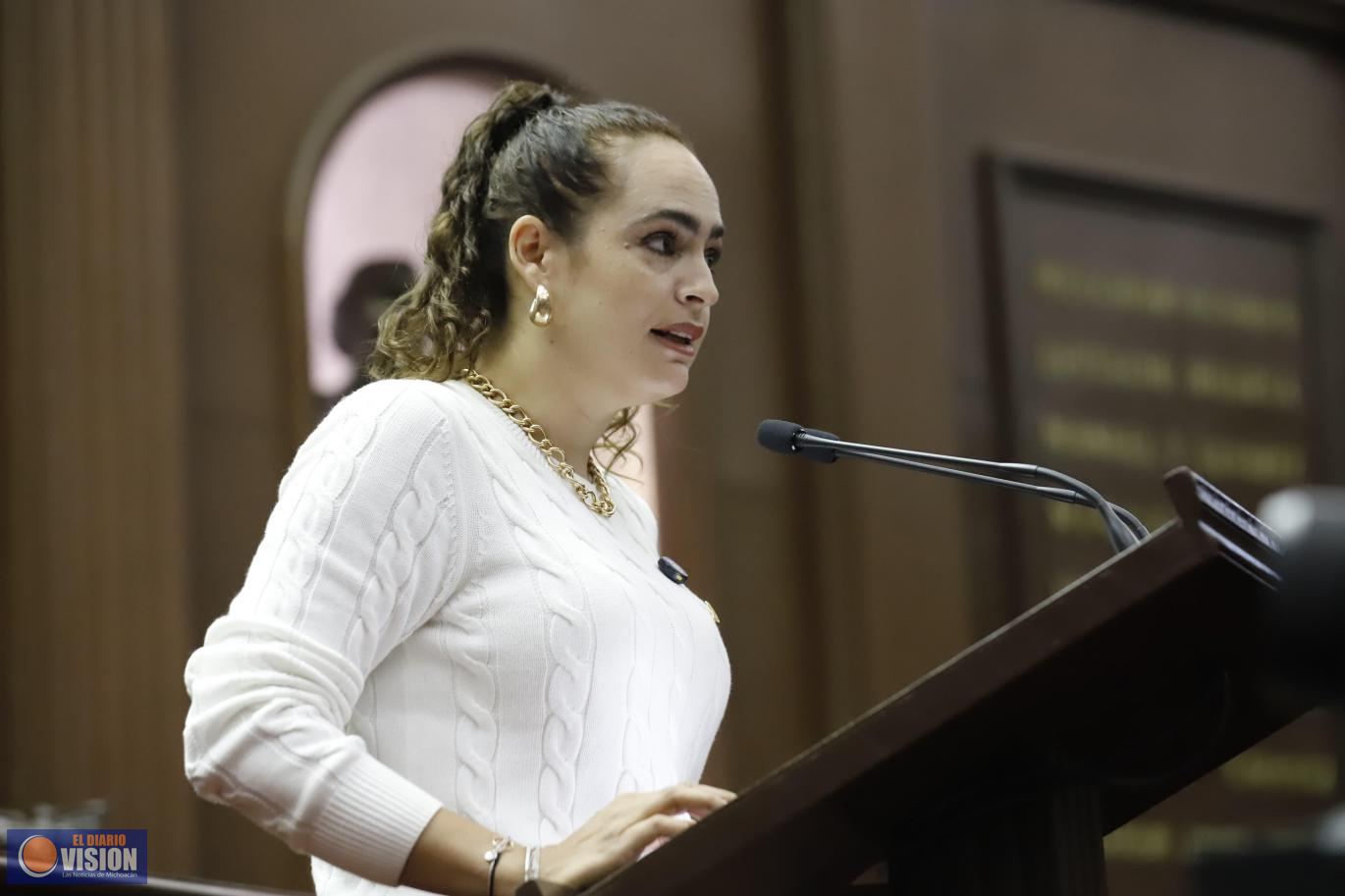 Michoacán da un paso histórico hacia la protección animal: propone Sandra Arreola renombrar comisión