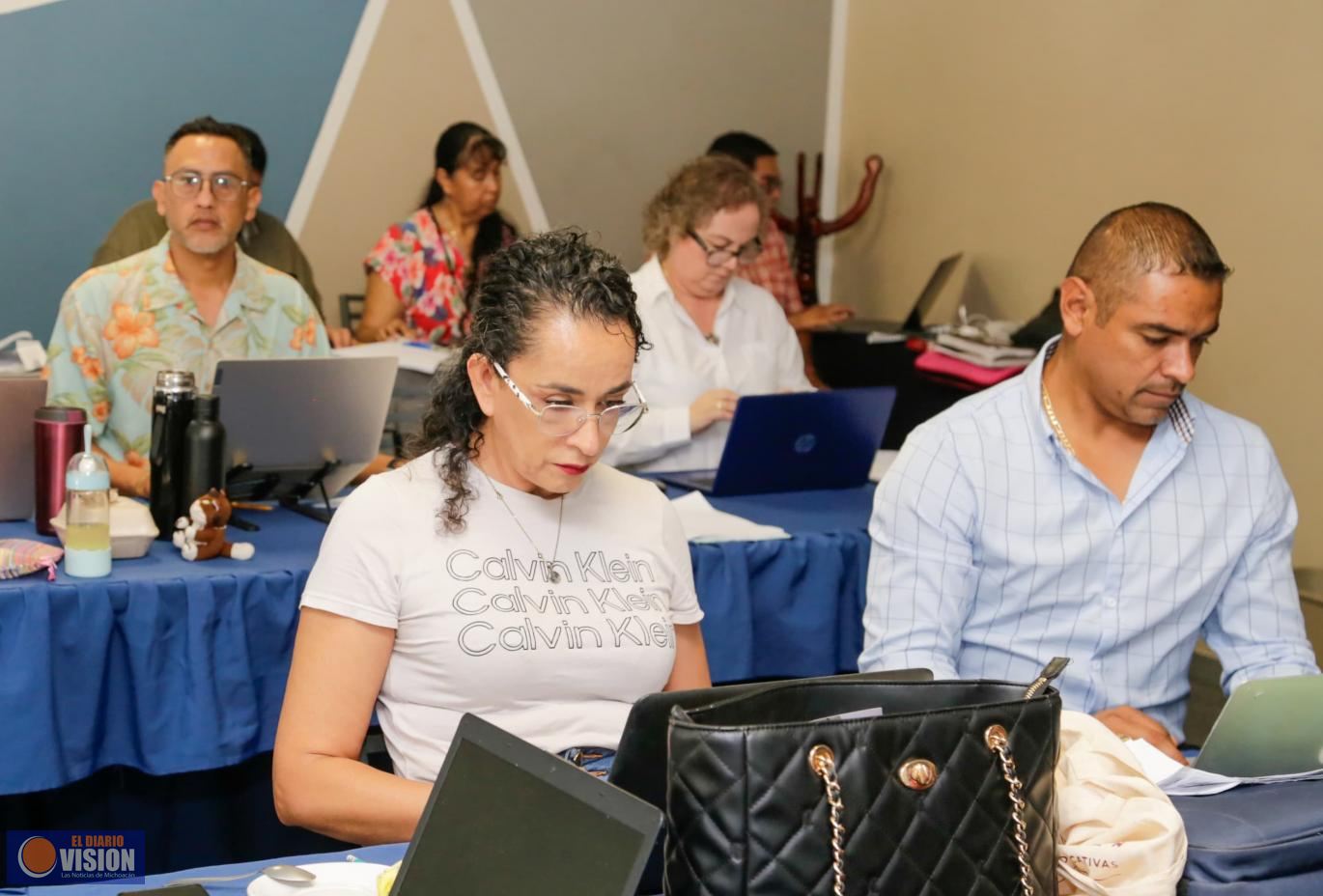 Formación continua para docentes sin precedente en Michoacán: SEE