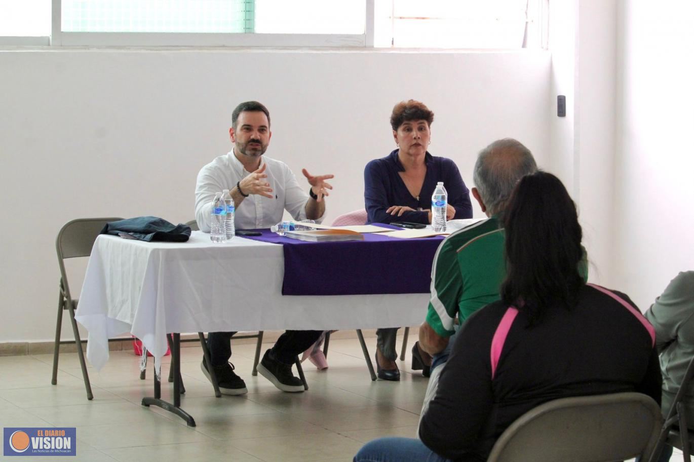 Yankel Benítez y vecinos de Lomas del Valle, acuerdan jornada de trabajo integral