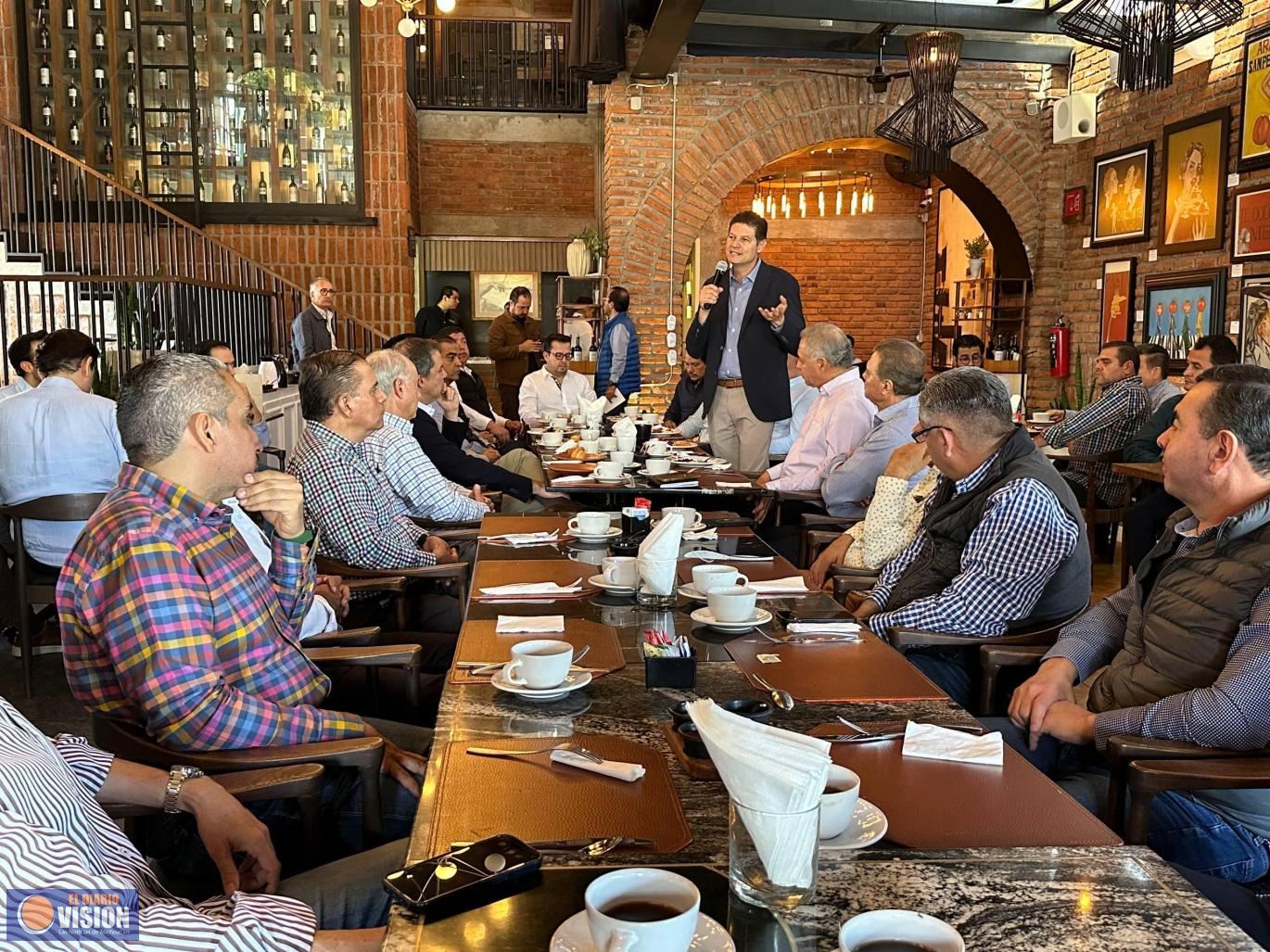 Se reúne Alfonso Martínez con empresarios de Zamora