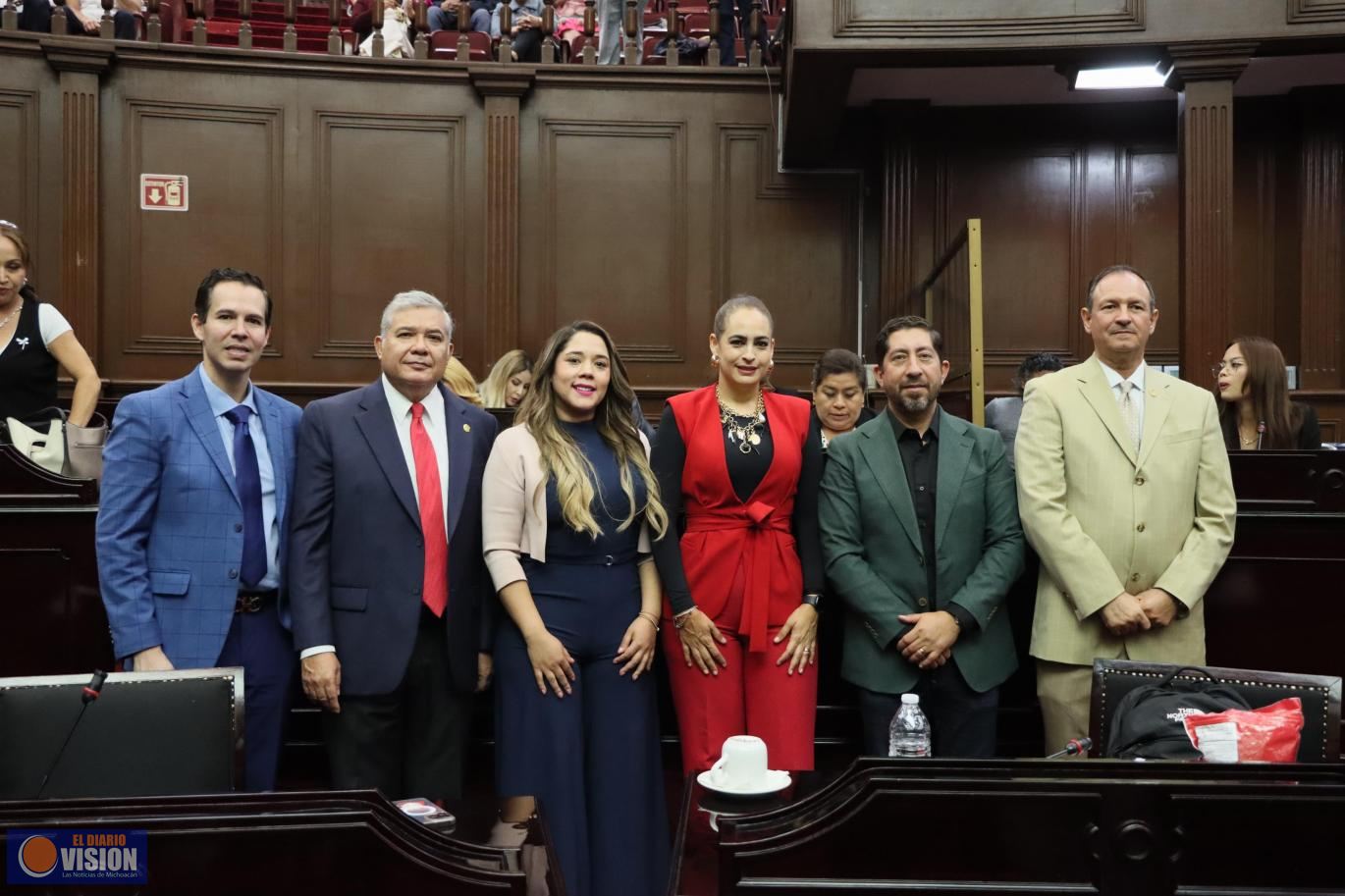 La bancada del Partido Verde otorga voto de confianza al Fiscal, Carlos Torres Piña