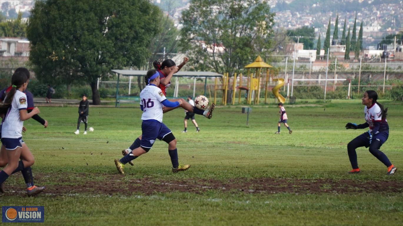 UMSNH mantiene su paso perfecto en el Torneo de Verano de la Liga Municipal 