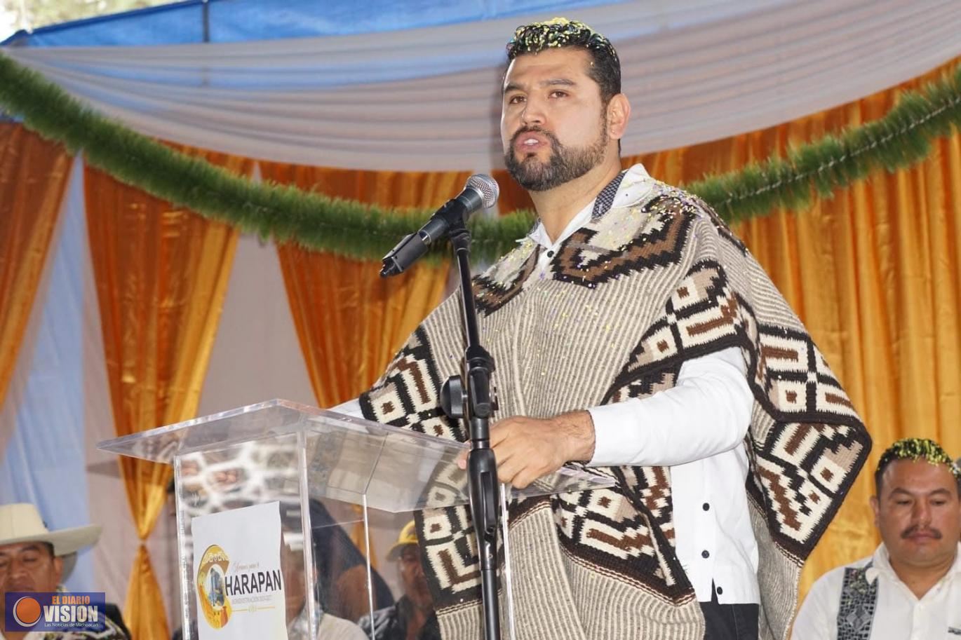 Octavio Ocampo llama a reforzar leyes que aseguren el desarrollo de las comunidades indígenas