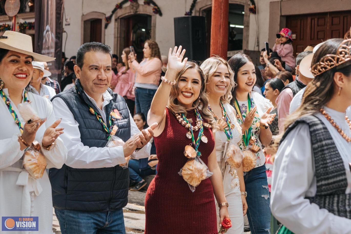 Santa Clara del Cobre enamora en la inauguración de la LIX Feria Nacional del Cobre 