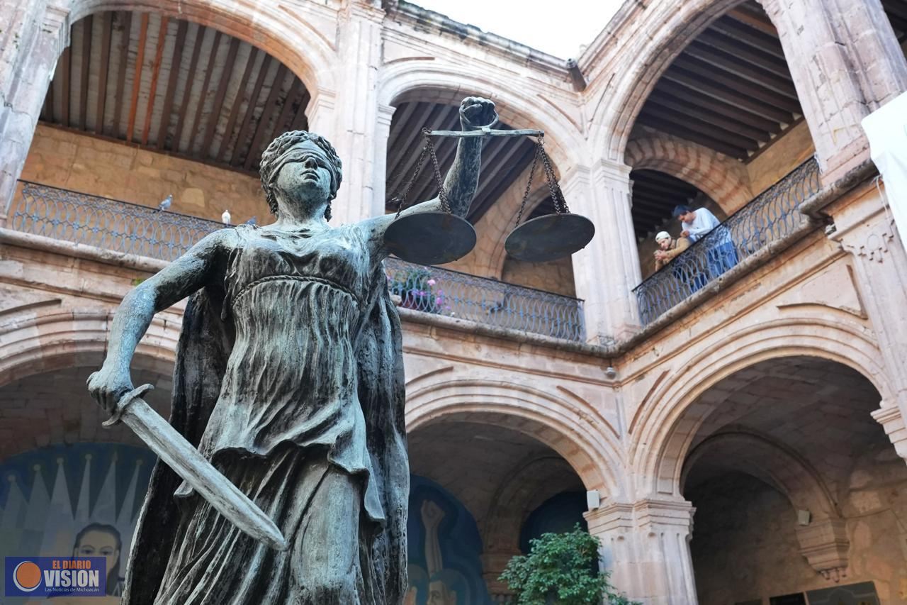 Forma parte de la primera generación del Programa de Especialidad en Derecho Animal de la UMSNH