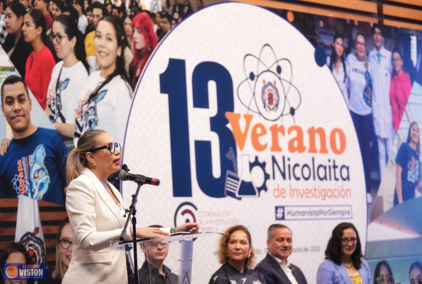 Destaca Yarabí Ávila participación de la mujer en la investigación