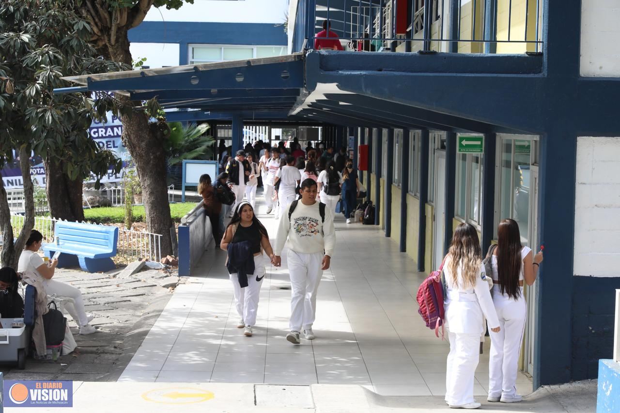 Por iniciar, curso de preparación para el examen de admisión a áreas de la Salud; regístrate 