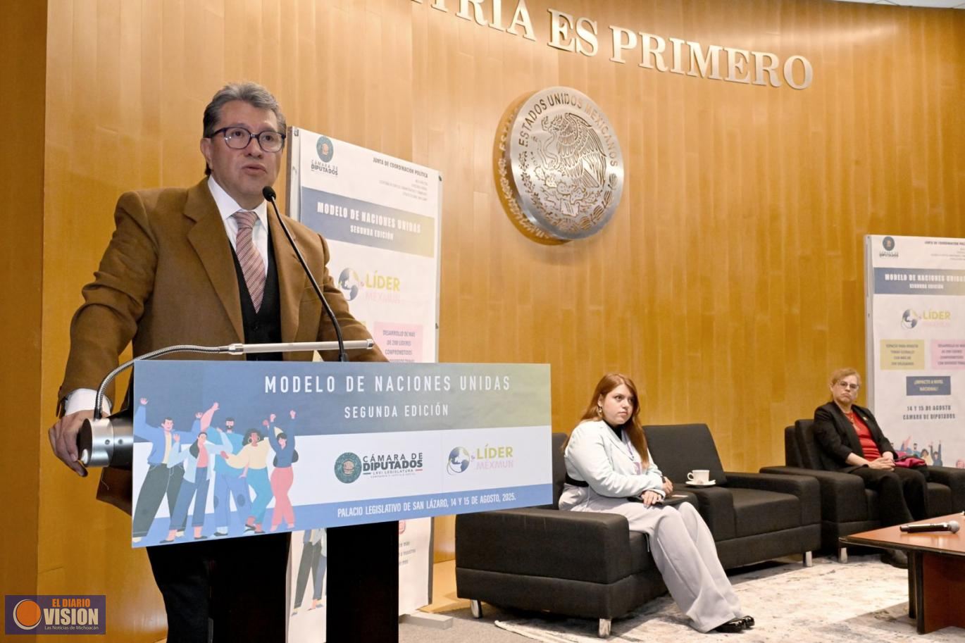 Generación del relevo ya está aquí  para que actúe con responsabilidad y honestidad: Monreal 