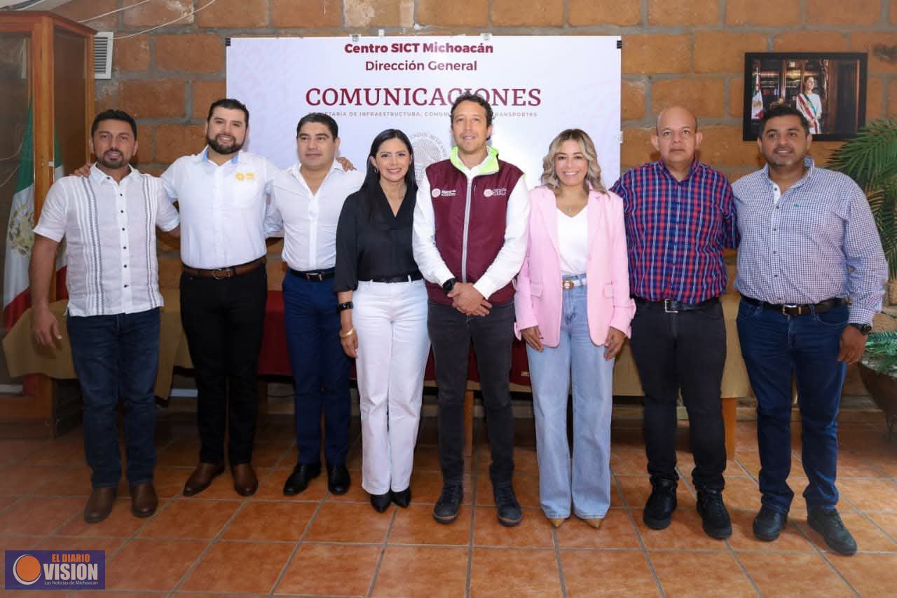 Por seguridad y desarrollo, Araceli Saucedo acompaña en gestiones a presidentes municipales