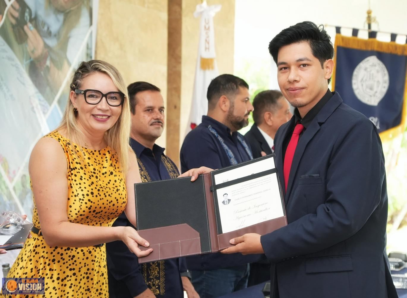 Yarabí Ávila compromete impulsar a la Facultad de Ciencias Agropecuarias de Apatzingán