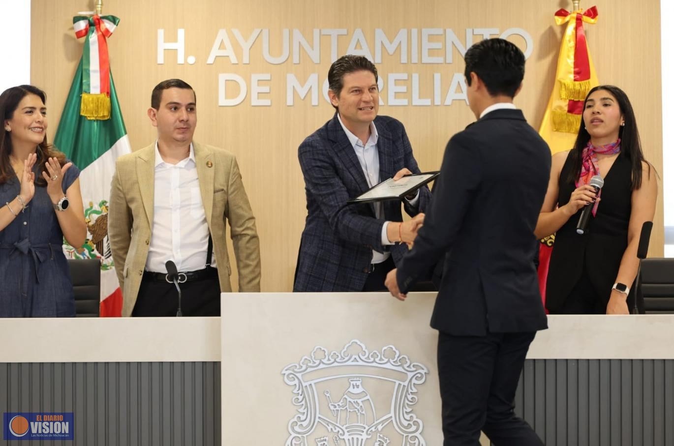 Alfonso Martínez instala Cabildo Juvenil de Morelia