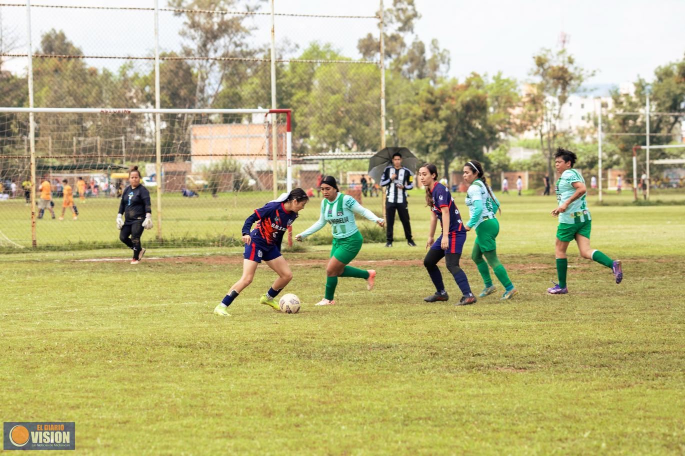 UMSNH vuelve a golear en el Torneo de Verano de la Liga Municipal 